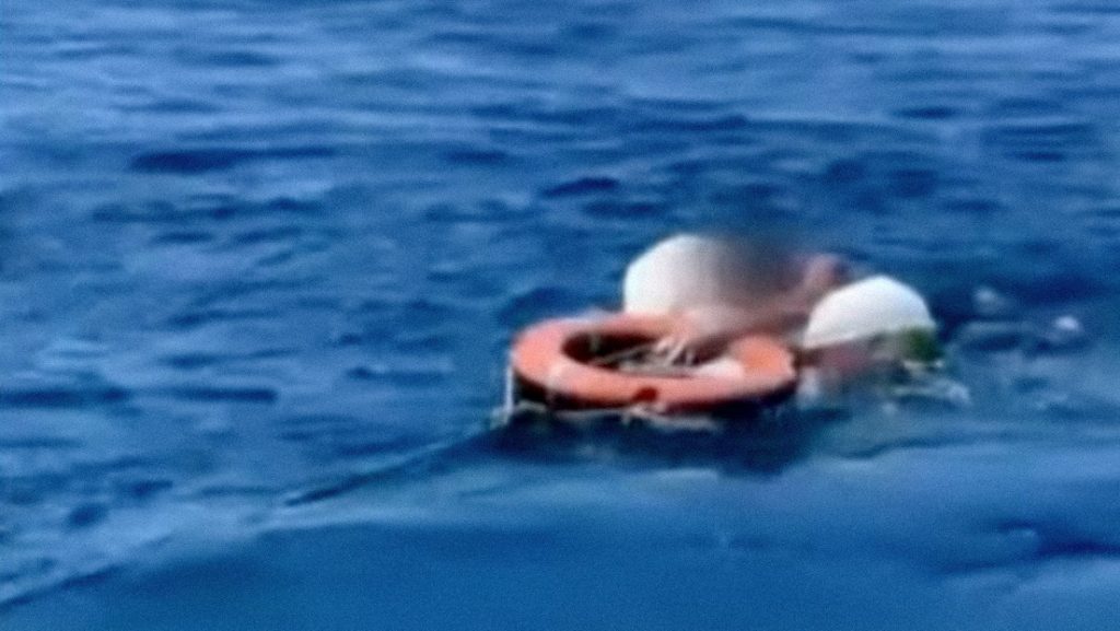 6691586e59bf5b05de4fcb31