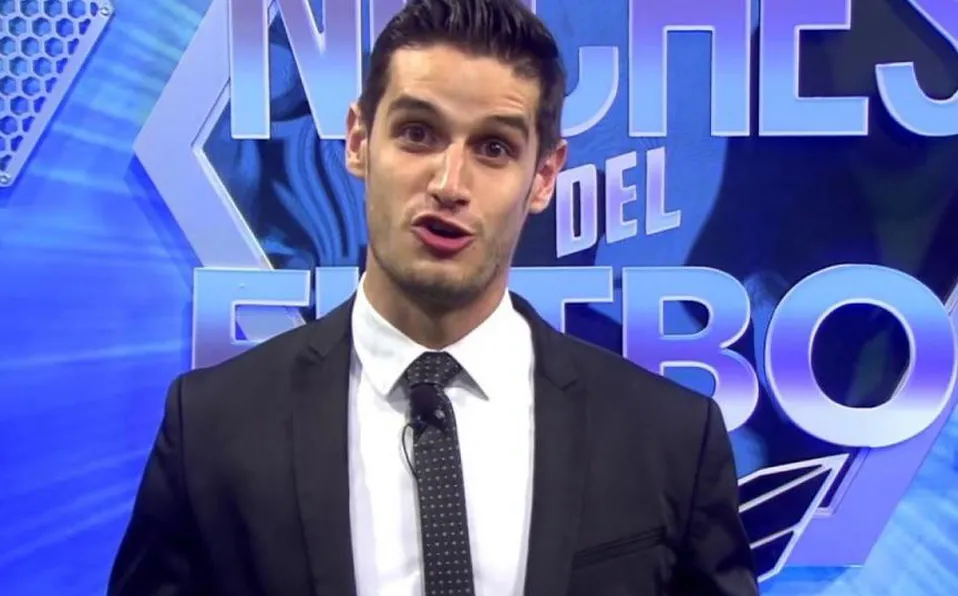 adrián marcelo
