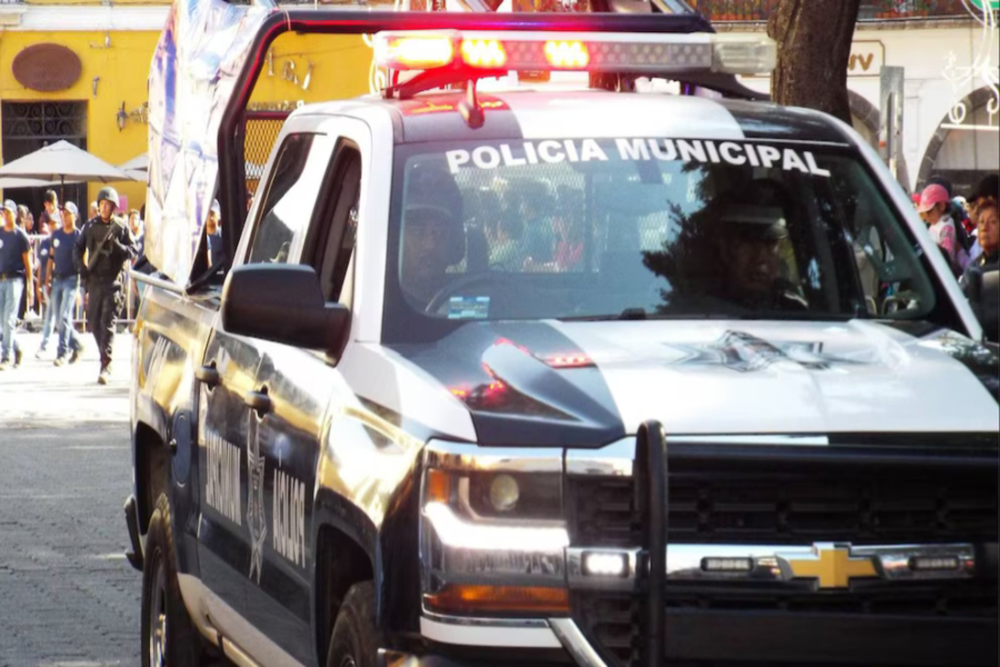 policia grupo armado muertos