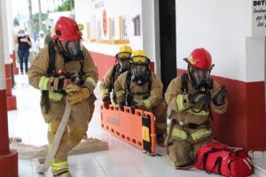 BOMBEROS