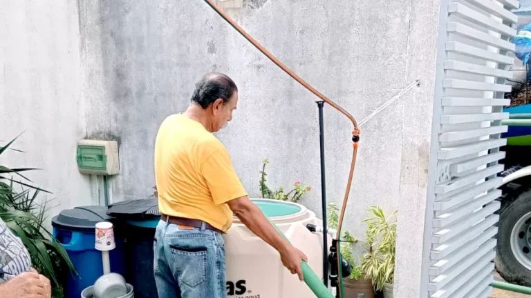 en-algunas-colonias-se-abastecen-a-cuentagotas-desde-hace-cinco-anos-por-lo-que-el-hartazgo-contra-aguakan-aumenta_MASTER
