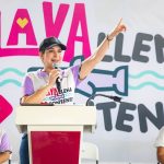 La presidenta municipal Estefanía Mercado encabezó la entrega de despensas del nuevo programa “Playa Llena, Corazón Contento