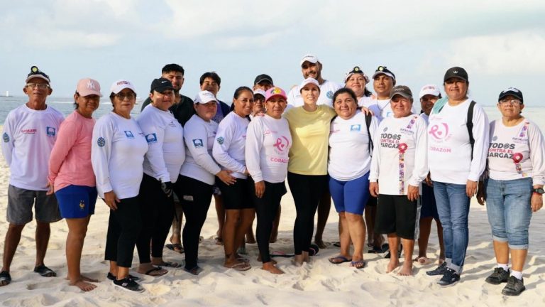 Isla Mujeres refuerza su estrategia de combate al sargazo