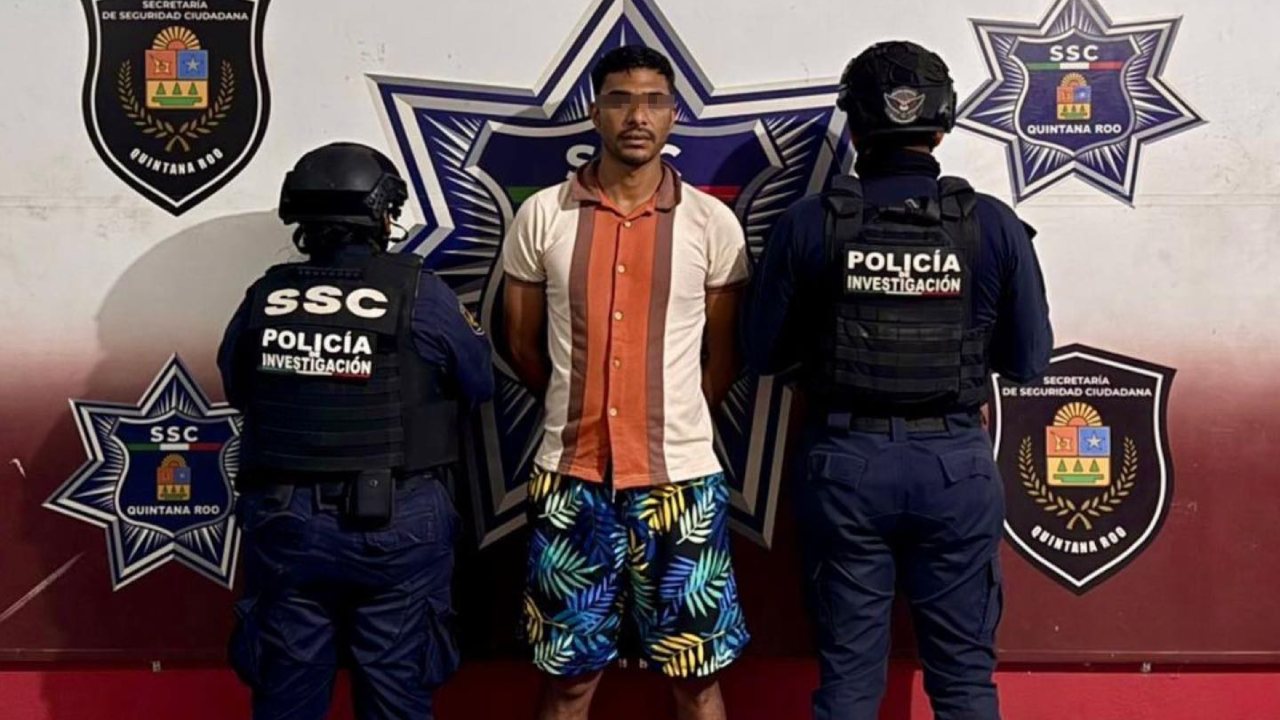 Elementos de la Secretaría de Seguridad Ciudadana arrestaron a un hombre que fue sorprendido golpeando a su ex pareja en la supermanzana 260 de Cancún.