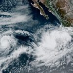 La tormenta tropical Priscila se formó la tarde de este sábado y se desplaza paralela a la costa del Pacífico mexicano.