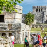 La Cámara de Diputados aprobó ajustes a la Ley Federal de Derechos que duplicarán el costo de entrada a la zona arqueológica de Tulum para extranjeros a partir de 2026.