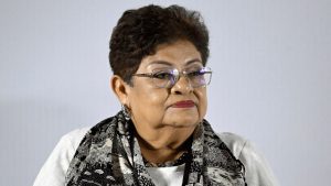 Ernestina Godoy realizó sus primeros relevos en áreas clave de la FGR, al nombrar nuevos titulares en la FEMDO y la AIC durante su primer día al frente de la institución.