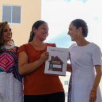 Sheinbaum entregó 225 viviendas del programa Bienestar y anunció una ampliación histórica para Quintana Roo.