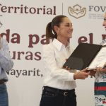 La presidenta Claudia Sheinbaum aseguró en Nayarit que sus opositores pensaron que sería derrotada por ser mujer, pero destacó la fortaleza y cercanía de las mujeres con la ciudadanía.