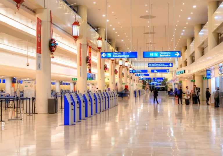 aeropuerto-de-cancun