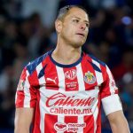 El Club Deportivo Guadalajara oficializó la salida de Javier ‘Chicharito’ Hernández tras el cierre del Apertura 2025.