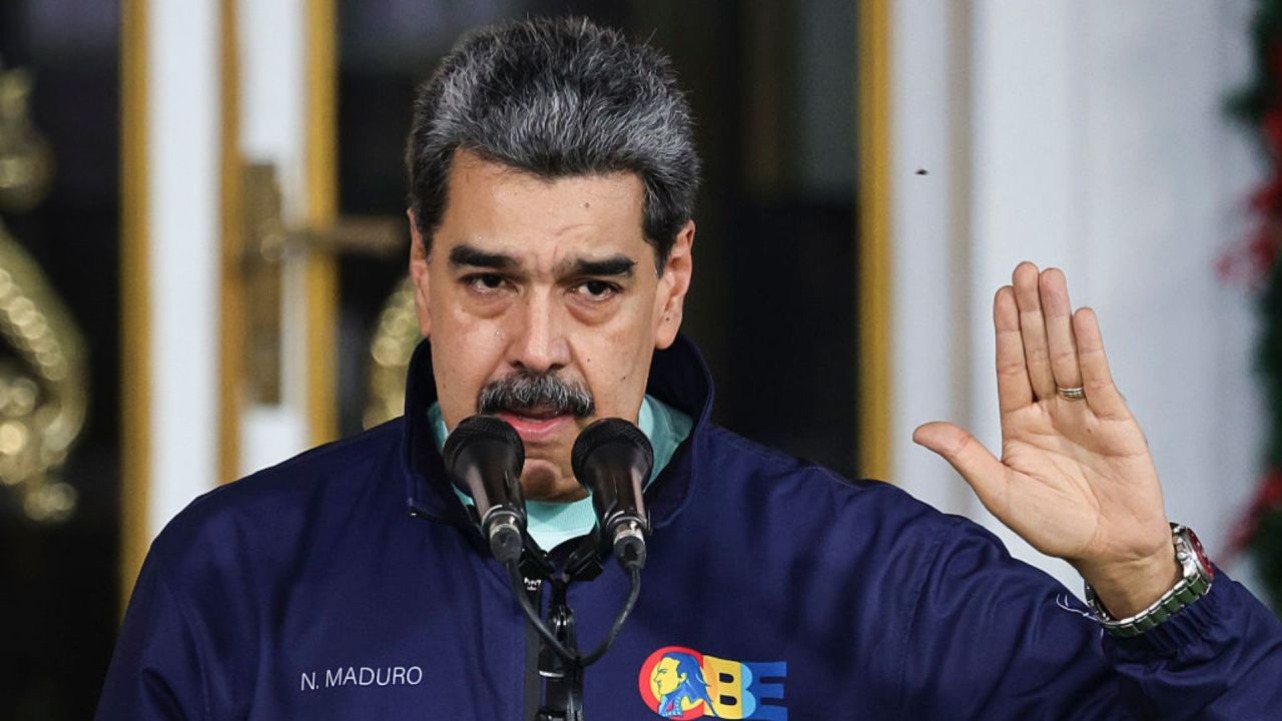 Estados Unidos anunció sanciones contra siete personas vinculadas al entorno familiar y político del presidente venezolano Nicolás Maduro, como parte del aumento de presión sobre su gobierno.