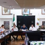 El Congreso de Quintana Roo retiró la propuesta de modificar el cobro del Visitax para 2026 y aprobó ajustes al Presupuesto de Egresos tras inquietudes del sector hotelero.