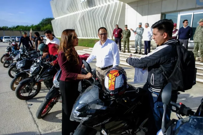 3e96d08a-971f-423b-9892-5c6d0795460d