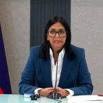 Delcy Rodríguez rechazó las declaraciones de Donald Trump y reiteró que Nicolás Maduro es el único presidente legítimo de Venezuela, acusando a Estados Unidos de invasión.