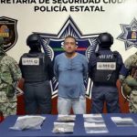 Humberto “N” fue detenido en la colonia Emiliano Zapata, en Cozumel, tras ser sorprendido con diversas dosis de presunta marihuana, cristal y crack.
