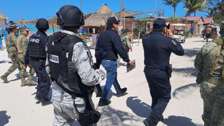 Autoridades realizaron recorridos preventivos y labores de proximidad social para fortalecer la seguridad en Holbox.