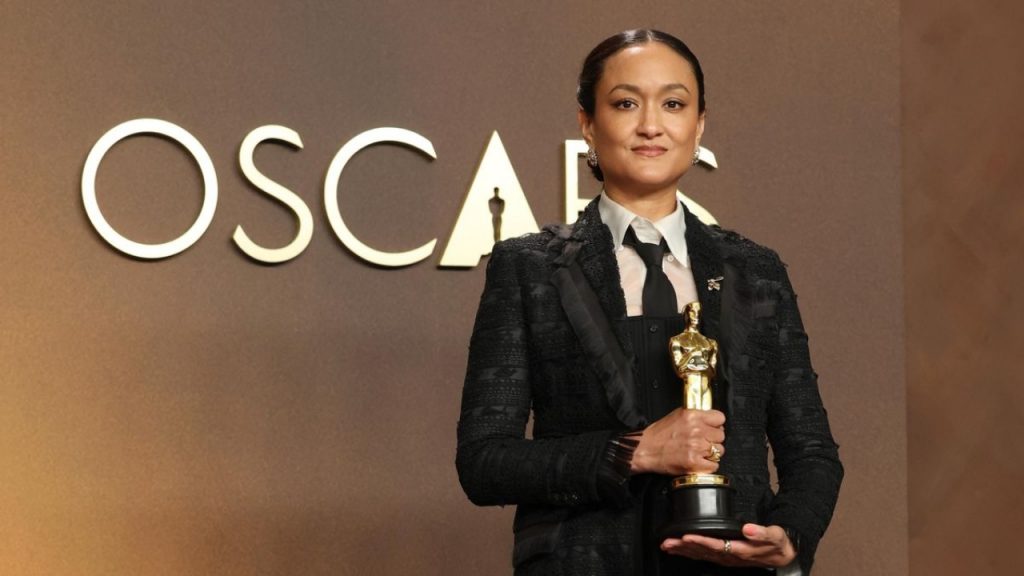 La directora de fotografía Autumn Durald Arkapaw hizo historia al convertirse en la primera mujer en ganar el Oscar a Mejor Fotografía.