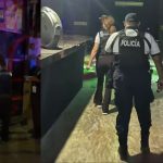 Operativo en Playa del Carmen deja dos bares clausurados en la Quinta Avenida