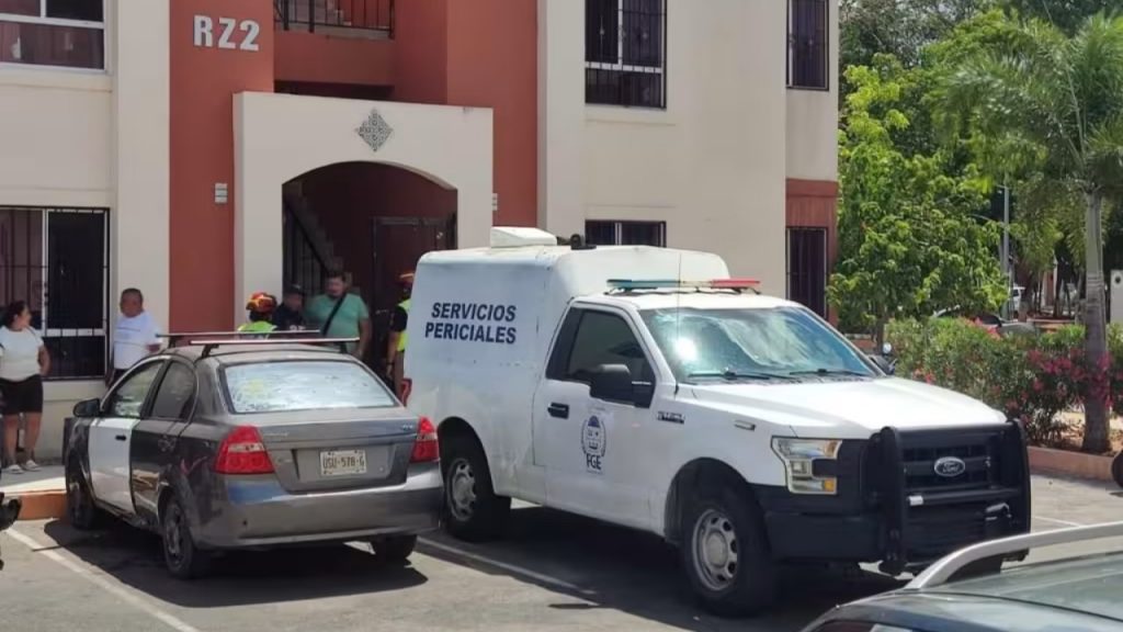 Técnico pierde la vida tras caer de un tercer piso en Playa del Carmen