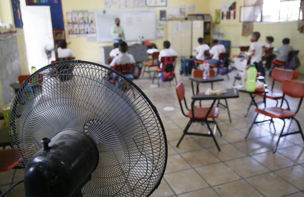 ESCUELA CENTENARIO