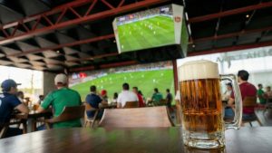 Negocios en México deberán contar con licencia para transmitir el Mundial 2026; IMPI advierte sanciones por uso sin permiso.